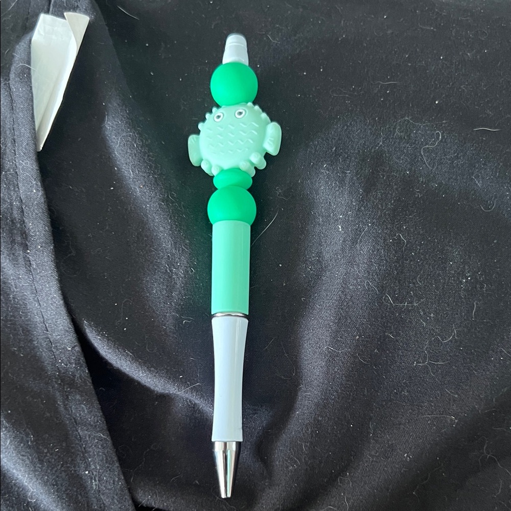 Green and White Novelty Pen